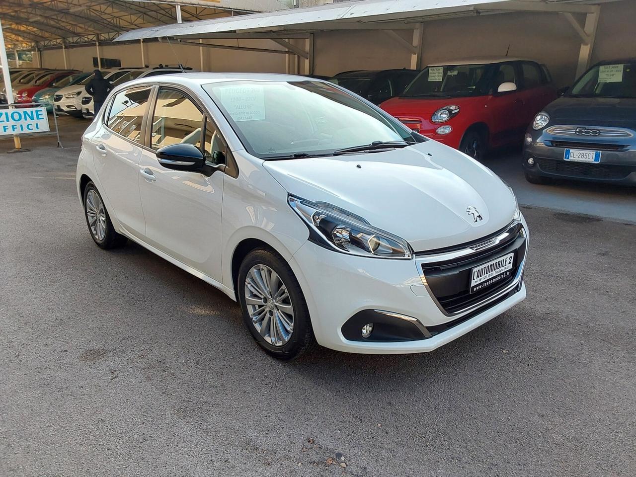 Peugeot 208 1.2 82 CV 5 porte Allure