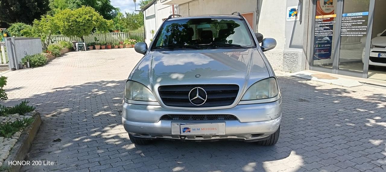 Mercedes classe Ml 320 automatico con gancio t.