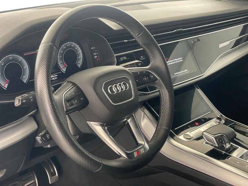 Audi Q8 50 TDI 286 CV quattro tiptronic Sport