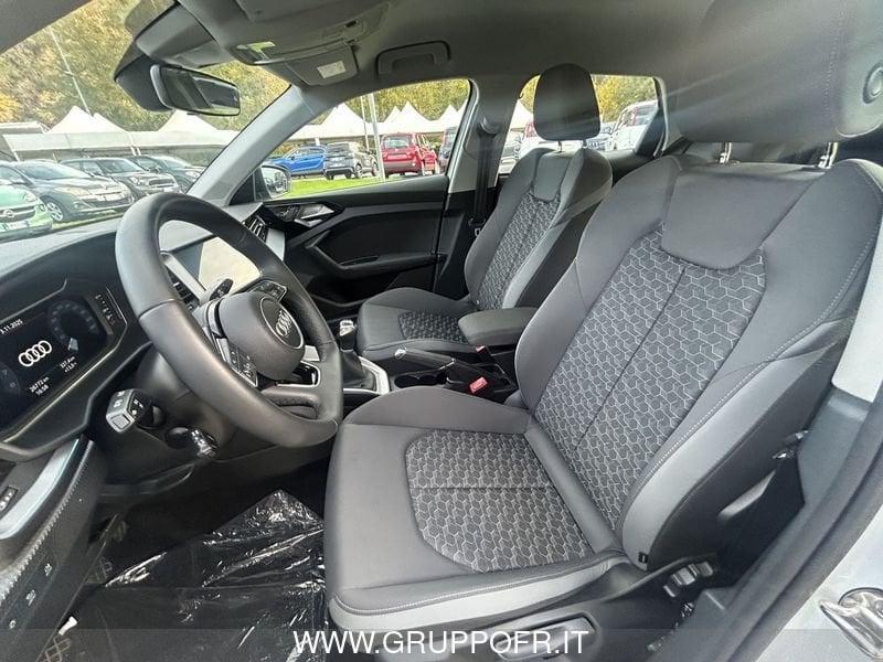 Audi A1 SPB 30 TFSI Identity Black