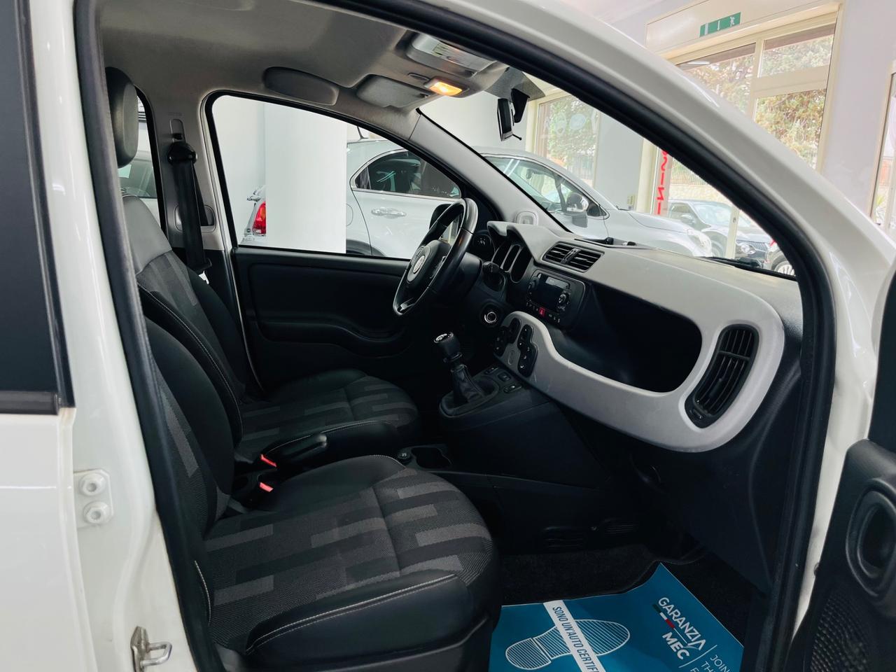 Fiat Panda 1.2 City Cross 69cv anno 2017