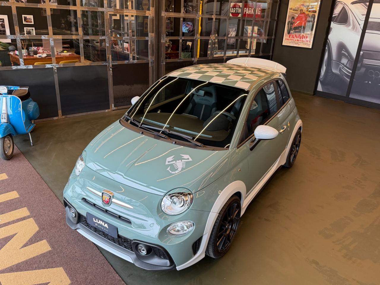 Abarth 695 1.4 Turbo T-Jet 180 CV 70°