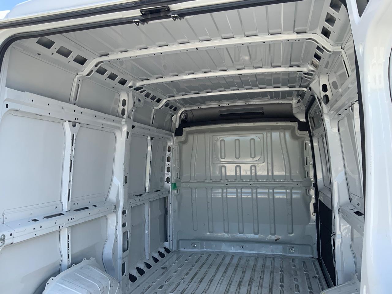 Peugeot BOXER 335 TETTO MEDIO PASSO MEDIO