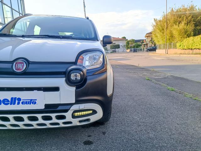 FIAT Panda 1.0 FireFly S&S Hybrid City Cross