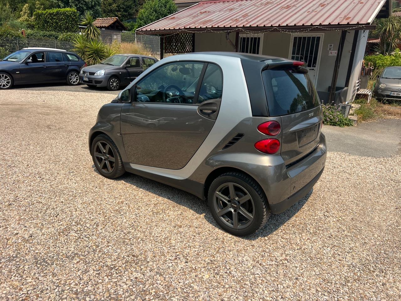 Smart ForTwo 1000 52 kW MHD SERVOSTERZO coupé passion