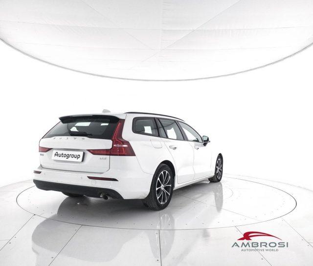 VOLVO V60 D3 Business - AUTOCARRO N1