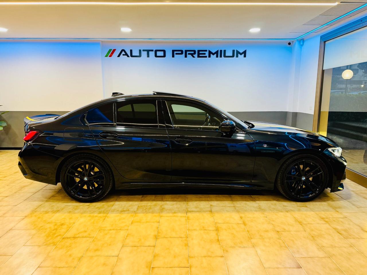 BMW 330i xDrive Msport PRO / Laser / M3 Pack / Tetto / HeadUp