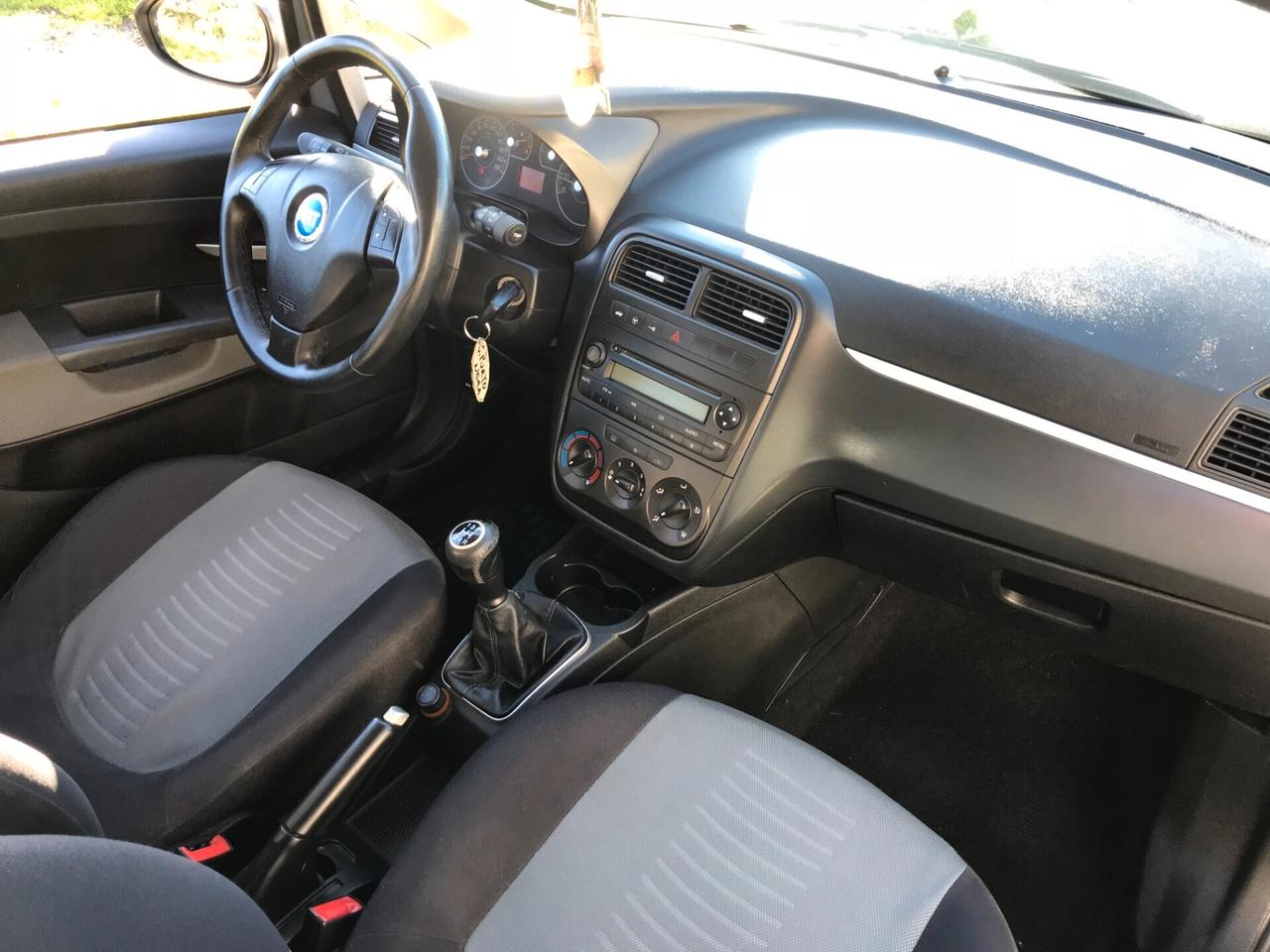 Fiat Grande Punto 1.3mljt NEOPATENTATI CHIAMA