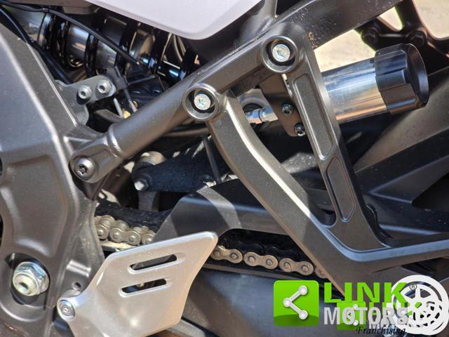 YAMAHA Tracer 9 GT Tris Quick-Shifter Tris di borse originali.