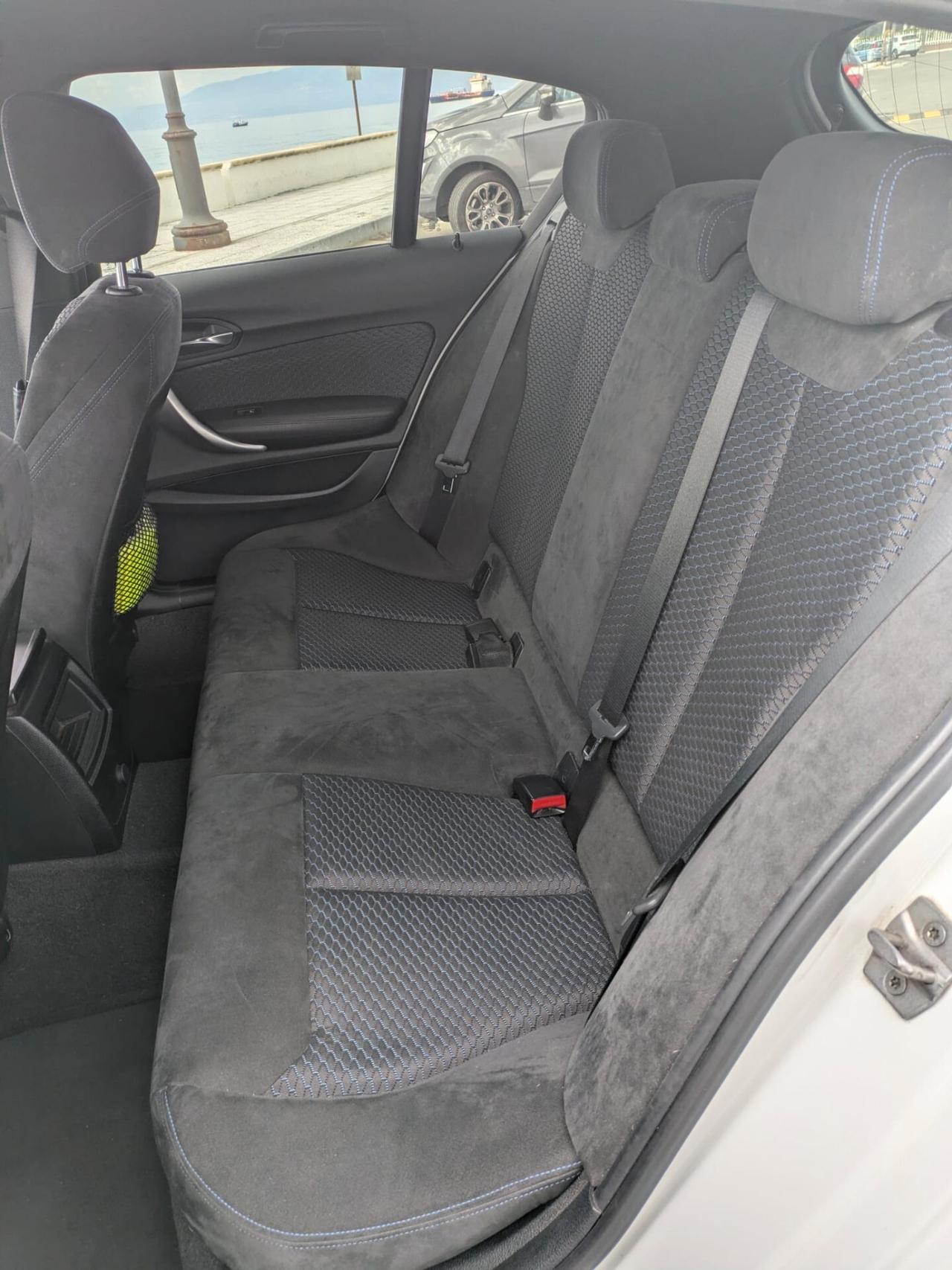 Bmw Serie 1 Msport 116i 109CV (Neopatentati)