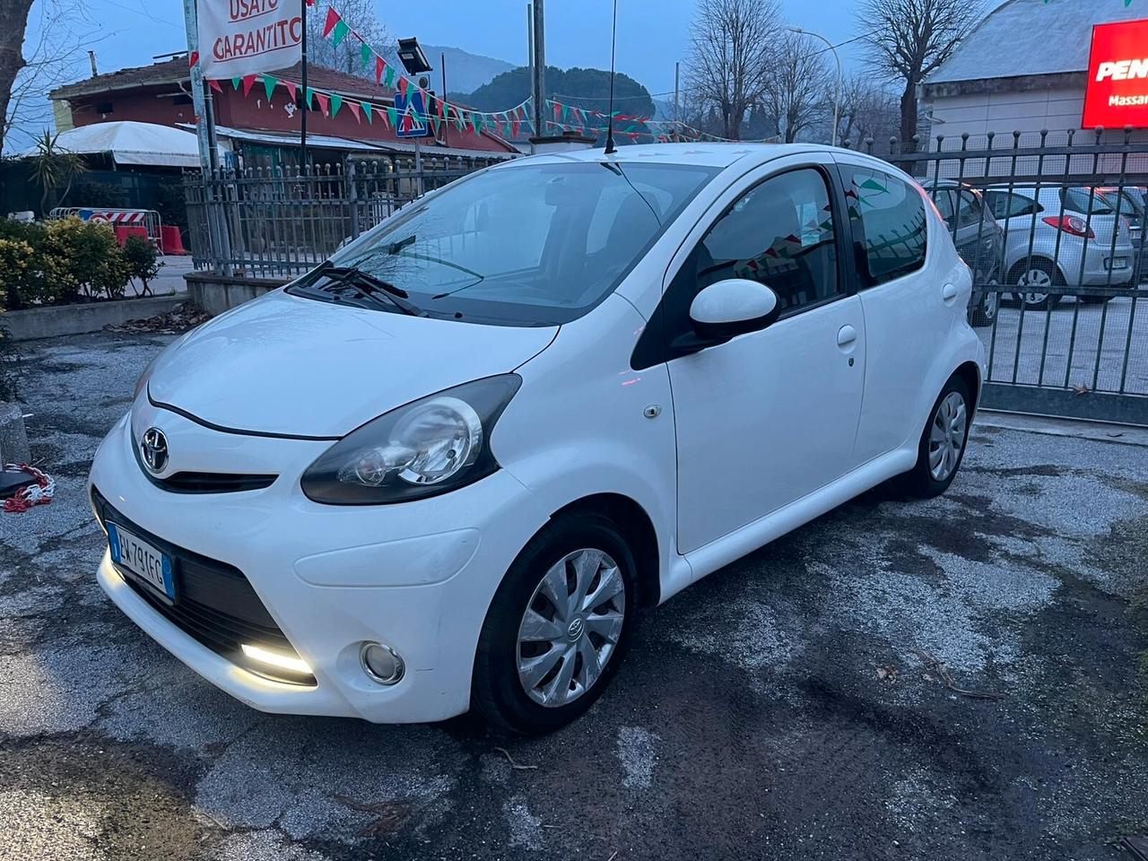 Toyota Aygo 1.0 12V VVT-i 5 porte Cool Soda Connect MMT