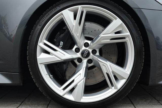 AUDI RS6 Avant 4.0 TFSI V8 quattro tiptronic