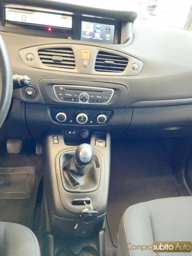 RENAULT Scenic 1.5 dCi 110CV Dynamique