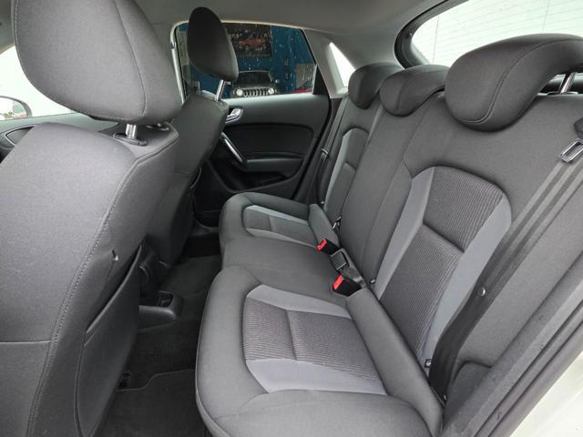 AUDI A1 SPB 1.0 TFSI ultra Admired