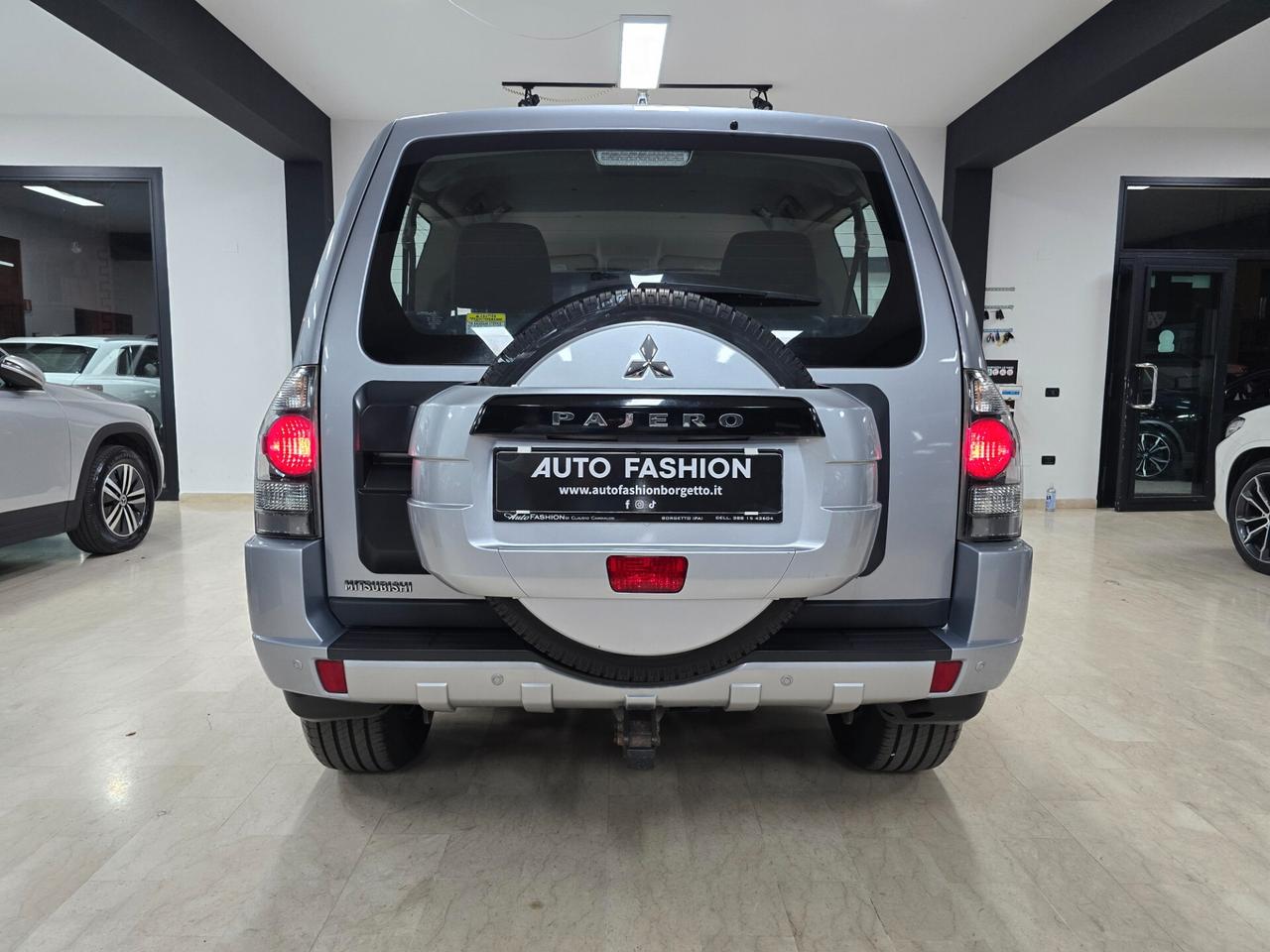 Mitsubishi Pajero 3.2 DI-D 16V 3p. Intense DPF