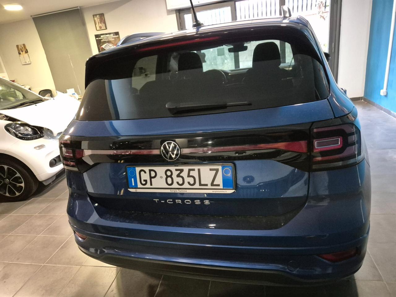 Volkswagen T-Cross 1.0 TSI R LINE