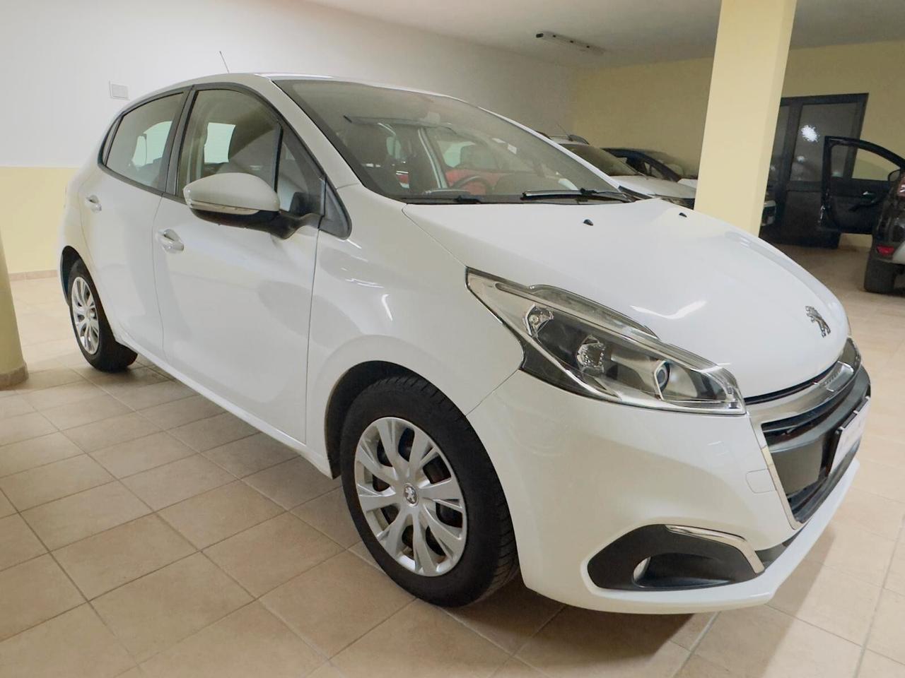 Peugeot 208 PureTech 82 5 porte Active AZIENDALE