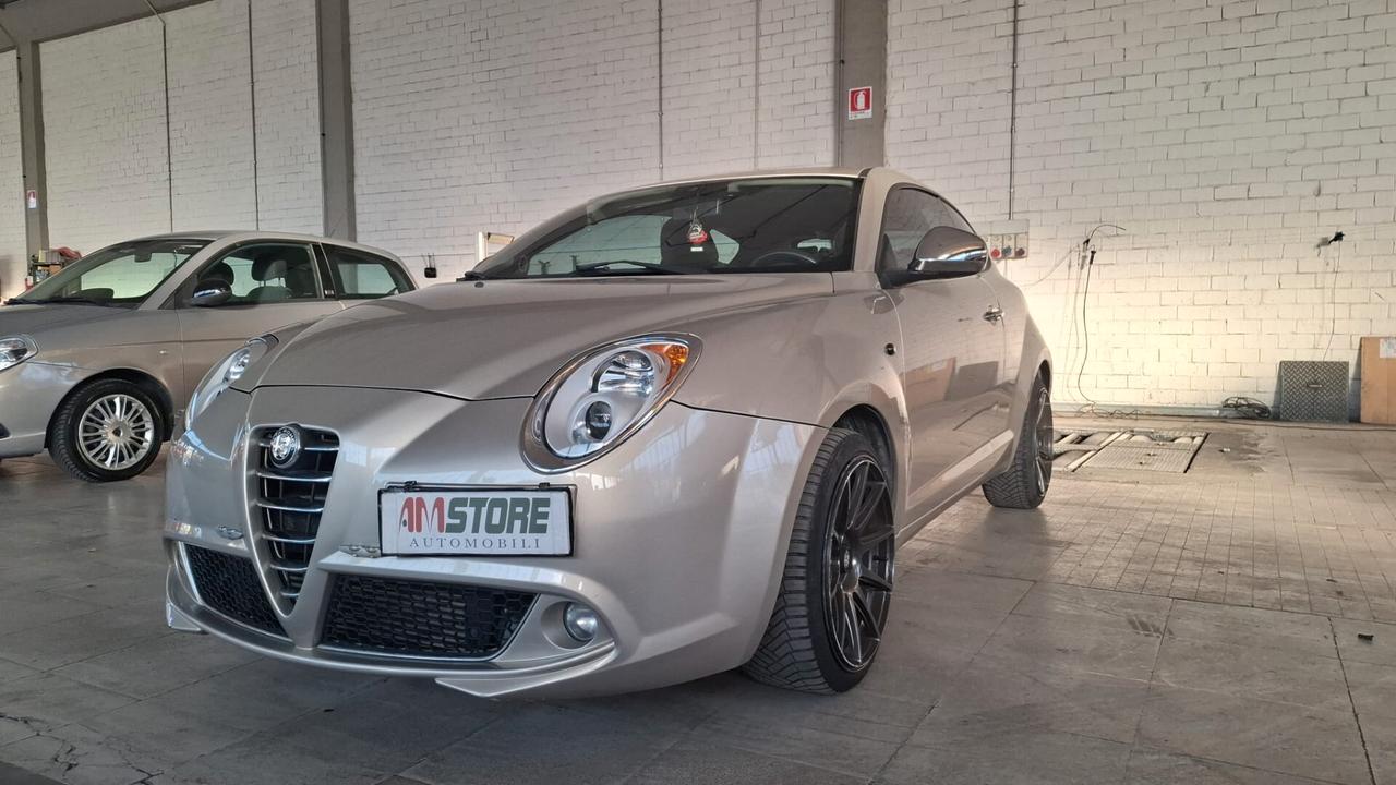 Alfa Romeo MiTo 1.6 JTDm-2 S&S Distinctive Premium Pack