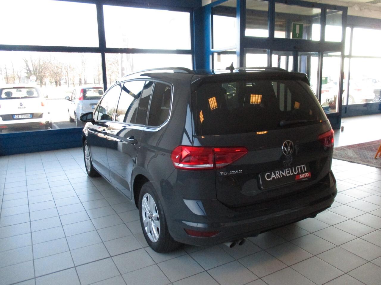 Volkswagen Touran 2.0 TDI 150 CV SCR DSG Executive BlueMotion Tech.