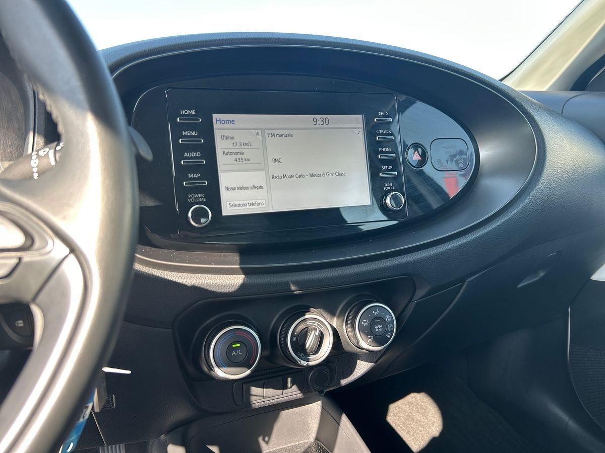 TOYOTA Aygo X - Aygo X 1.0 Active 72cv