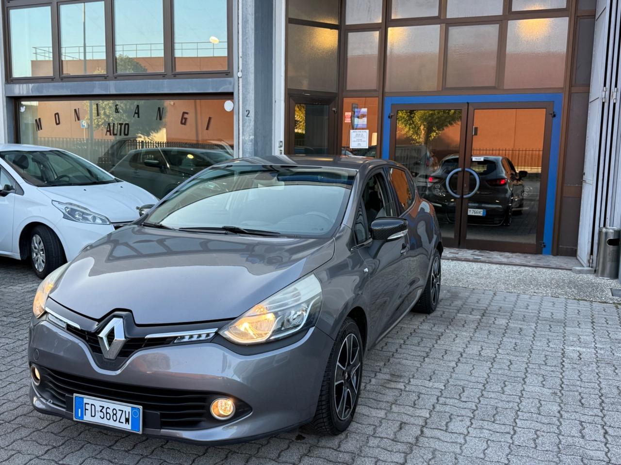 Renault Clio TURBO 12V 90CV Start&Stop 5 porte Energy Intens
