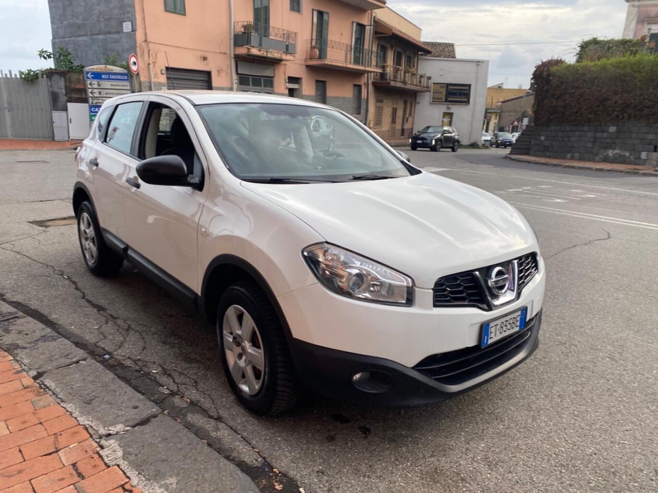 Nissan Qashqai 1.6 dCi DPF Visia 130cv