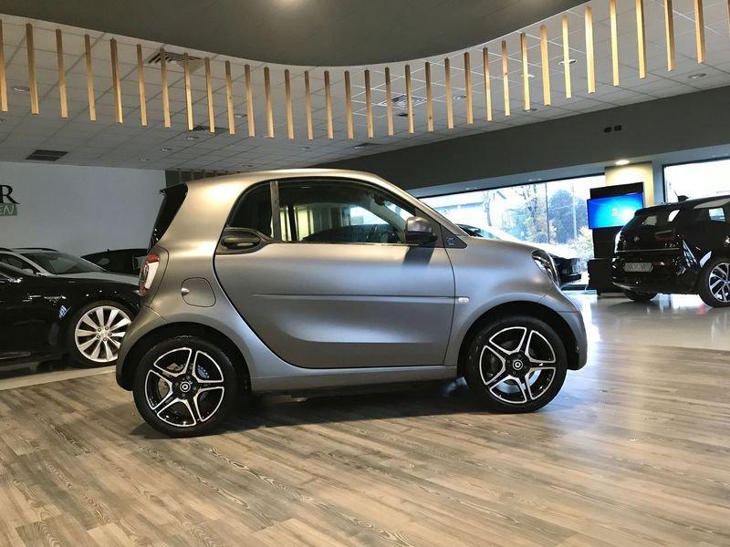 smart fortwo EQ Pulse 22 KW Full Led