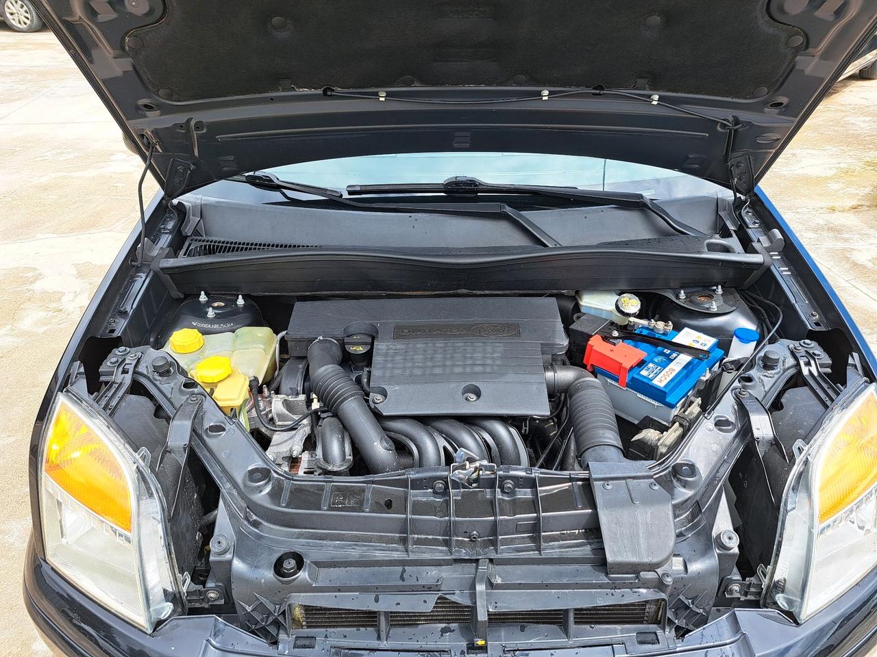 FORD FUSION - 2011 TITANIUM