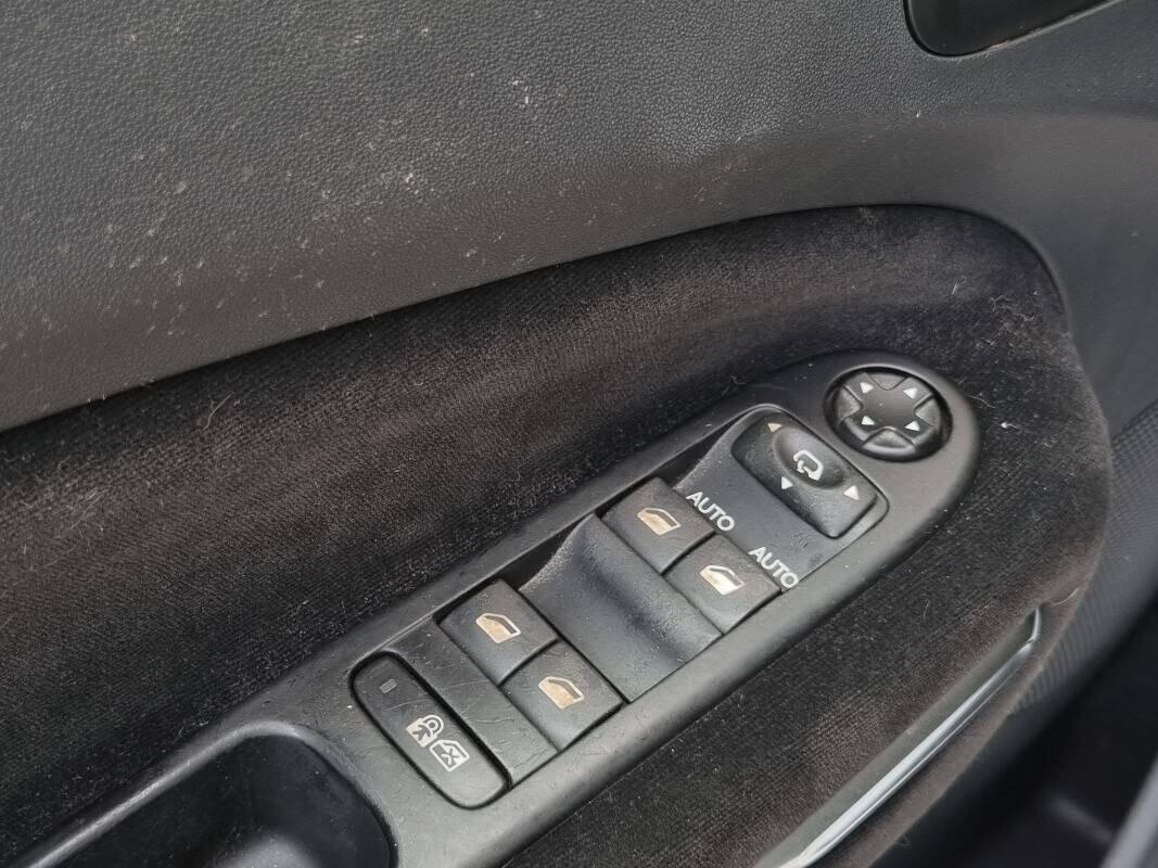 Citroen C3 Picasso 1.6 HDi 115 Exclusive 92 CV