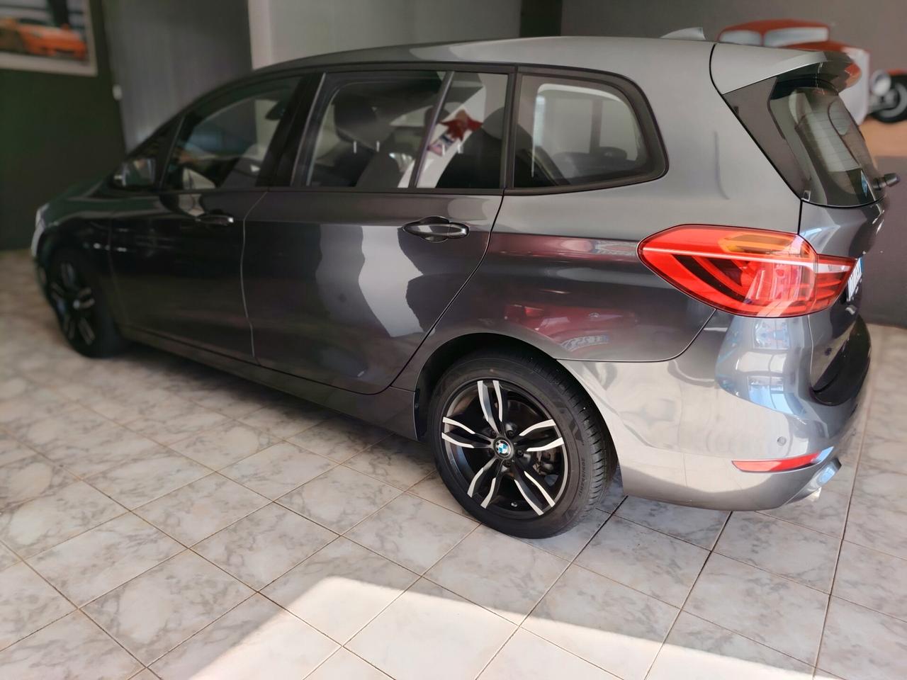 Bmw 216 218d Active Tourer Advantage