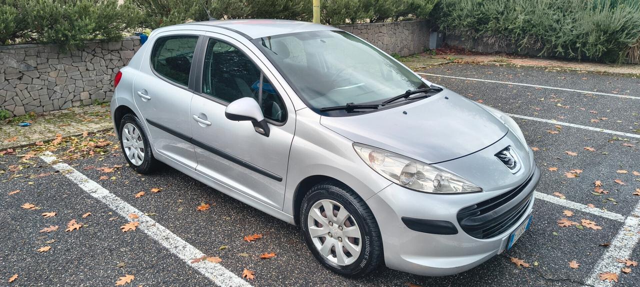 Peugeot 207 1.4 VTi 95CV 5p. X Line