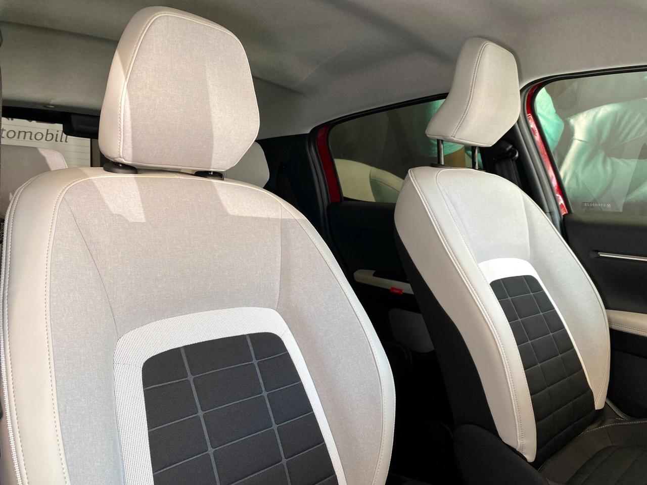 Citroen C3 Turbo 100CV MAX 6R. 17” – PREZZO REALE