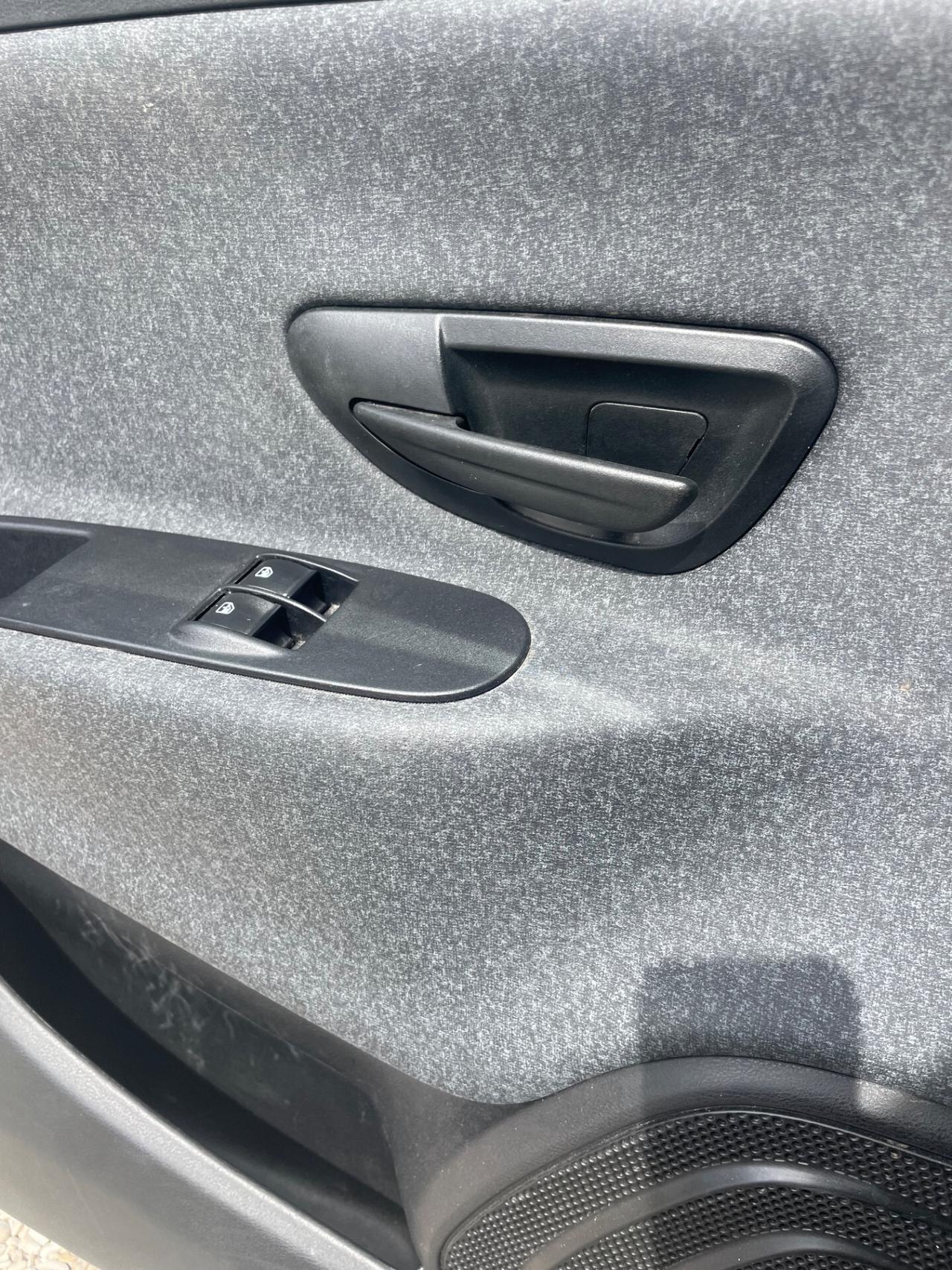 Lancia Ypsilon 1.2 69 CV 5 porte S&S Platinum