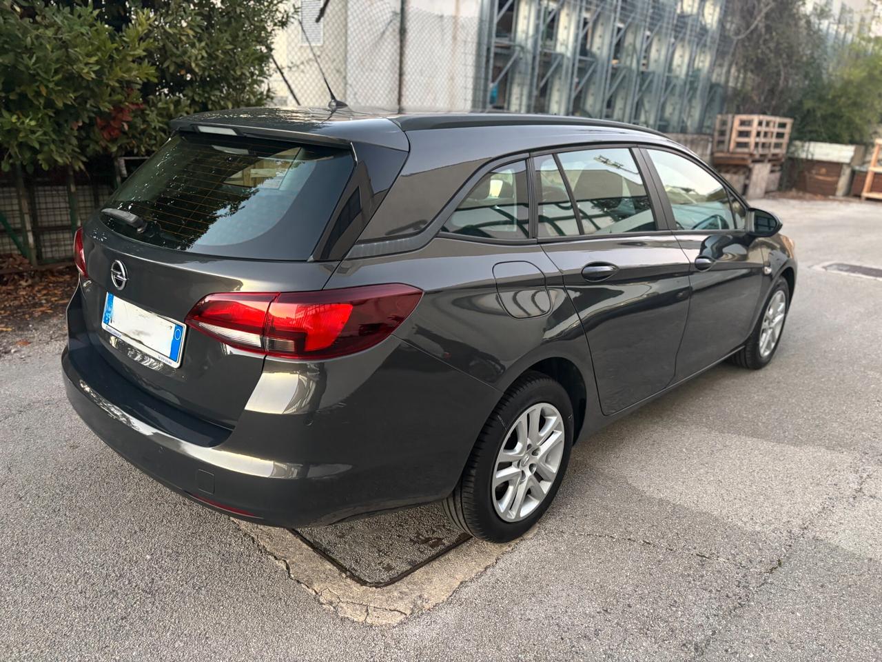 Opel Astra 1.6 CDTi 110CV Start&Stop Sports Tourer Innovation OK NEOPATENTATI