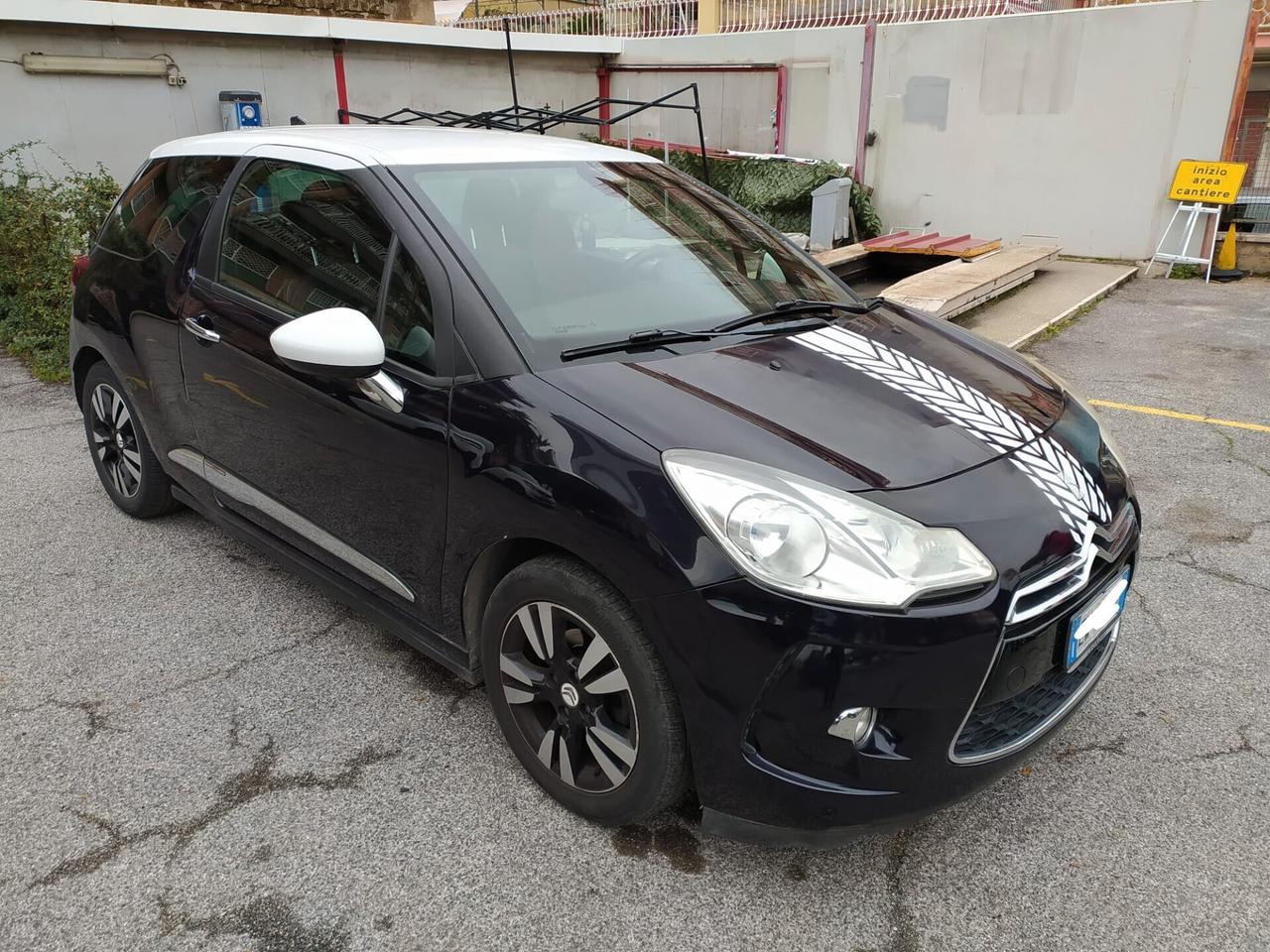 Ds DS3 3 PureTech Just black offerta del mese