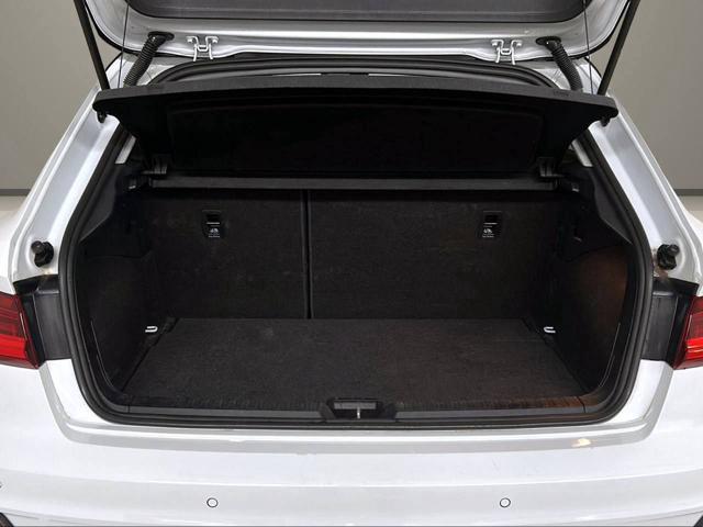 AUDI A1 SPB 30 TFSI Identity Black