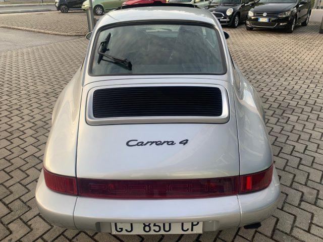 PORSCHE 964 Carrera 4 Coupé