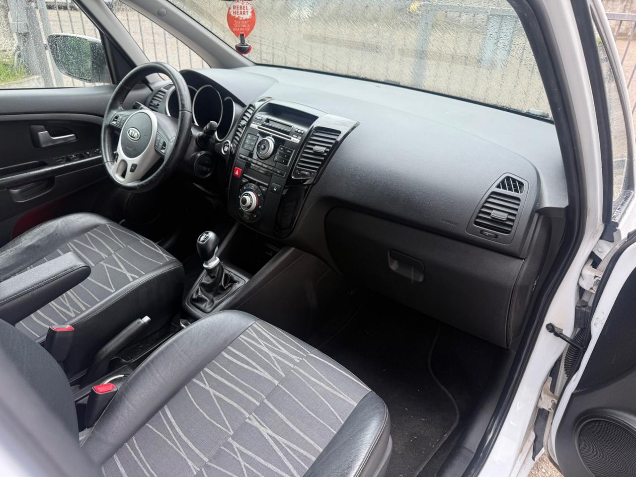Kia Venga 1.6 CRDi DIESEL FULL OPT POCHI KM NEOPATE