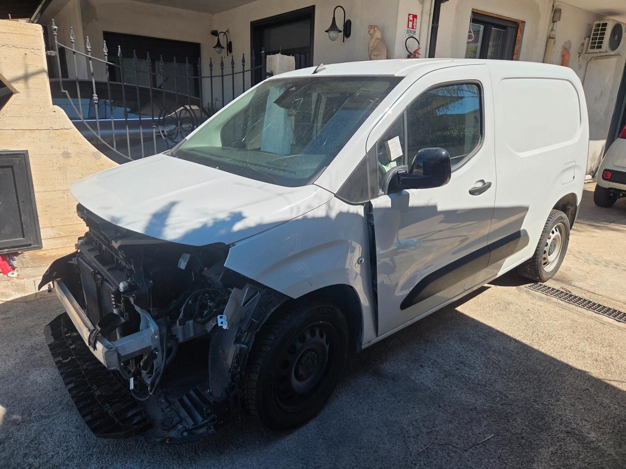 Citroen Berlingo BlueHDi 100 S&S Van M Club - 2023