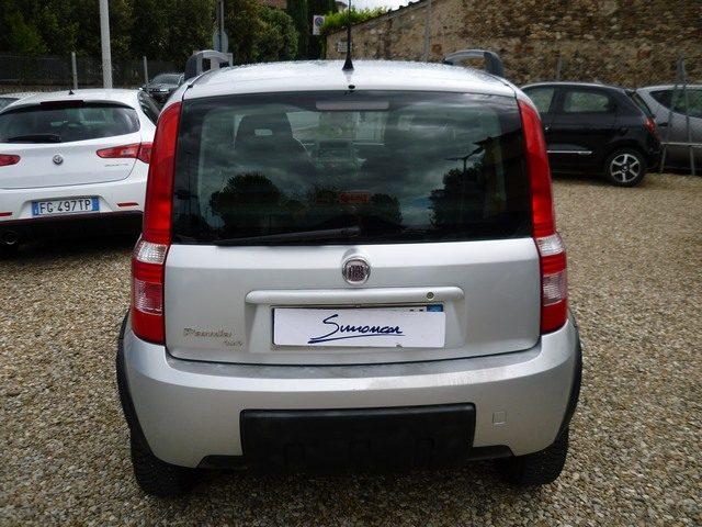 FIAT Panda 1.3 MJT 16V DPF 4x4 Climbing