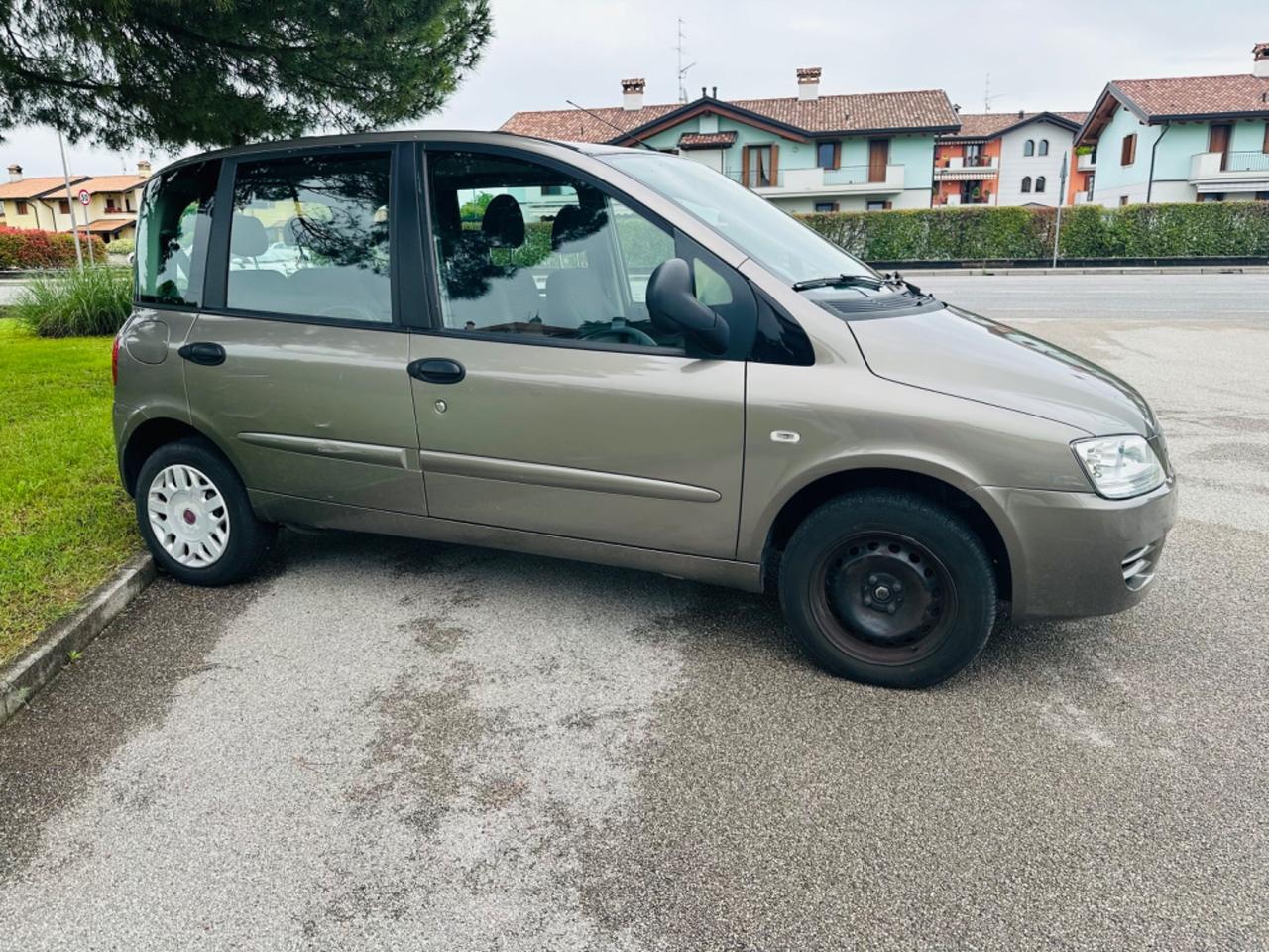 Fiat Multipla 1.6 16V Natural Power Active