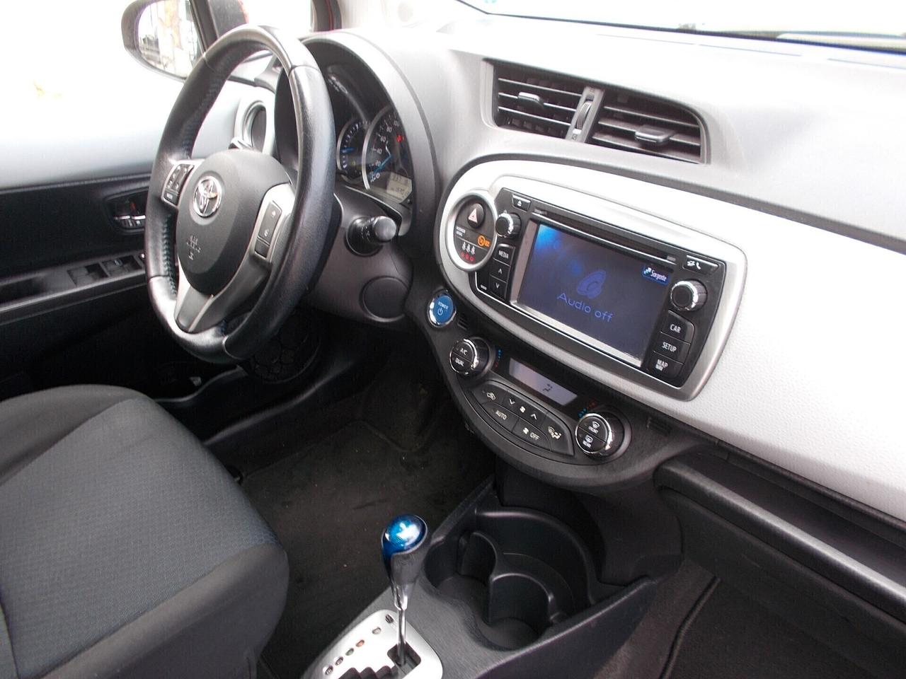 Toyota Yaris 1.5 Hybrid 5 porte Lounge