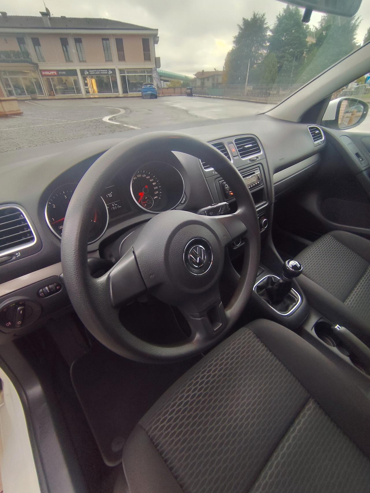 Volkswagen Golf 1.6 TDI DPF 5p. Highline