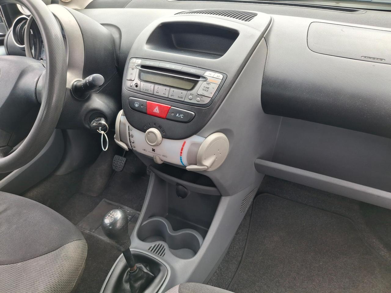 Toyota Aygo 1.0 12V VVT-i 5 Porte-NEOPATENTATI-