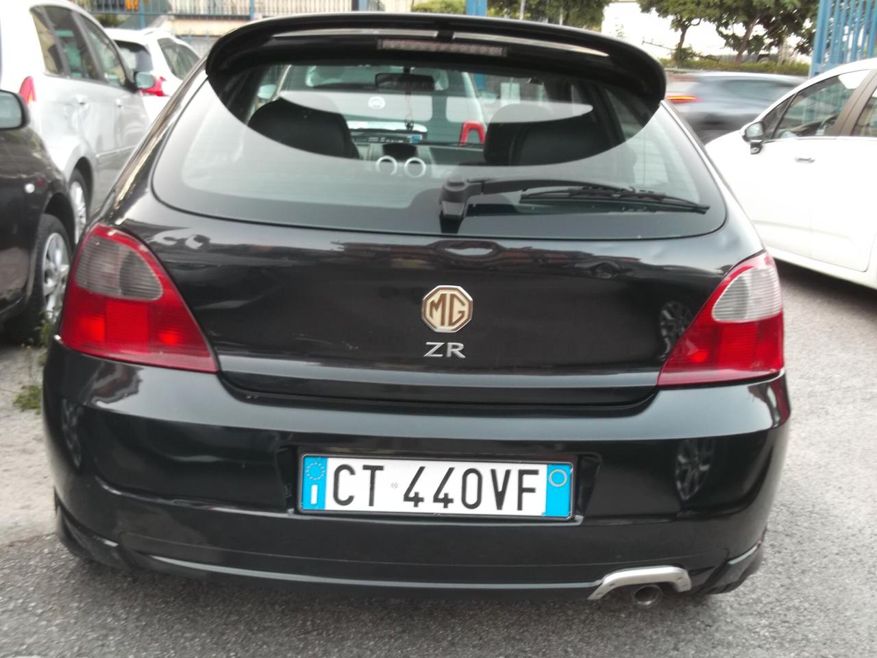 Mg ZR 105 cat 5 porte - 27