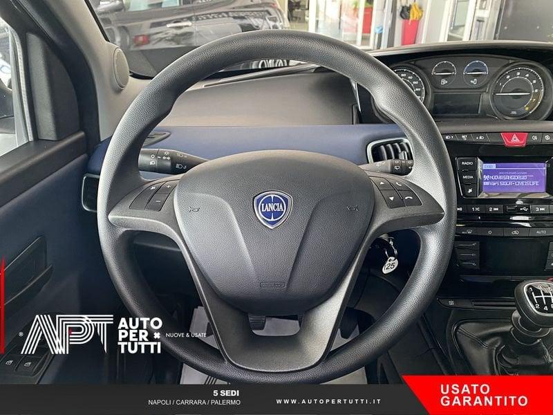 Lancia Ypsilon Ypsilon 1.0 firefly hybrid Silver Plus s&s 70cv