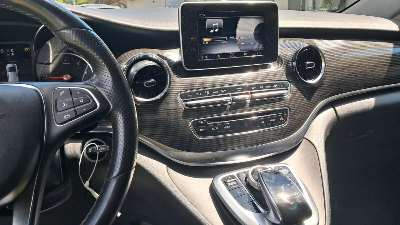 Mercedes-benz V 220 d Automatic 4Matic Premium Long