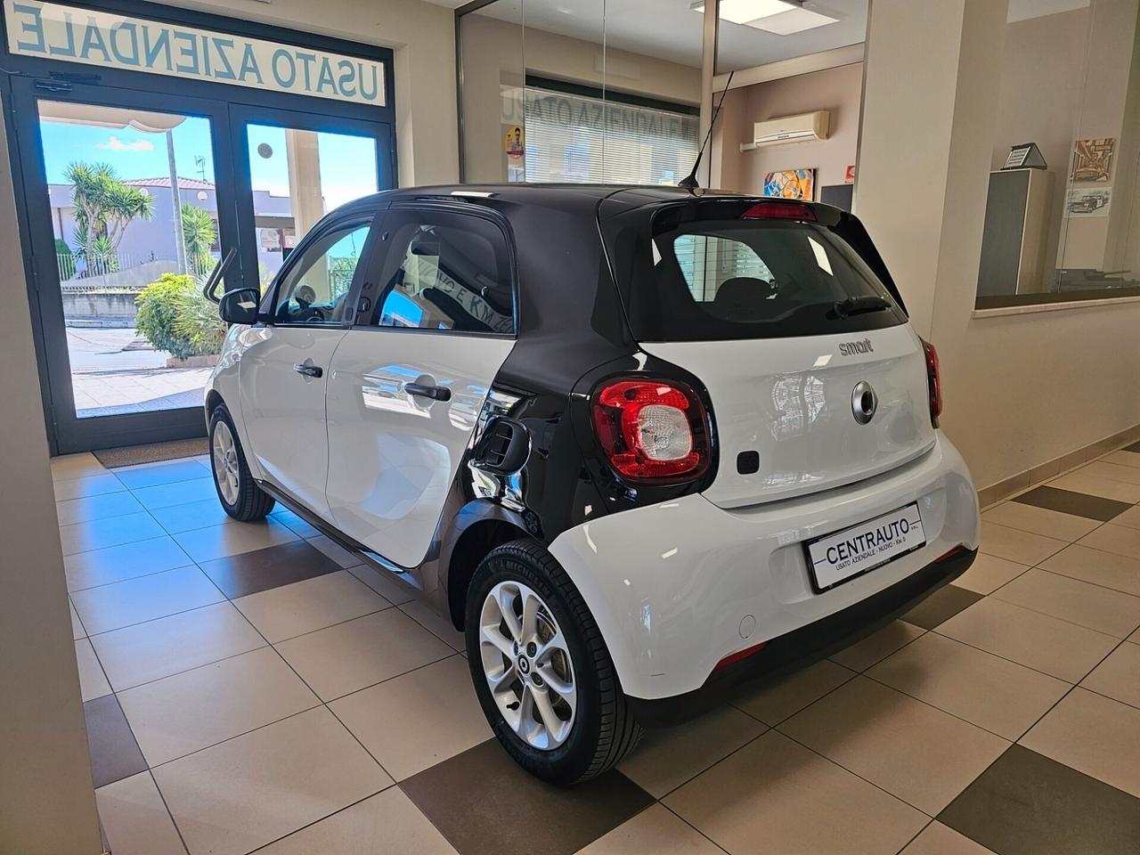 Smart ForFour EQ Youngster