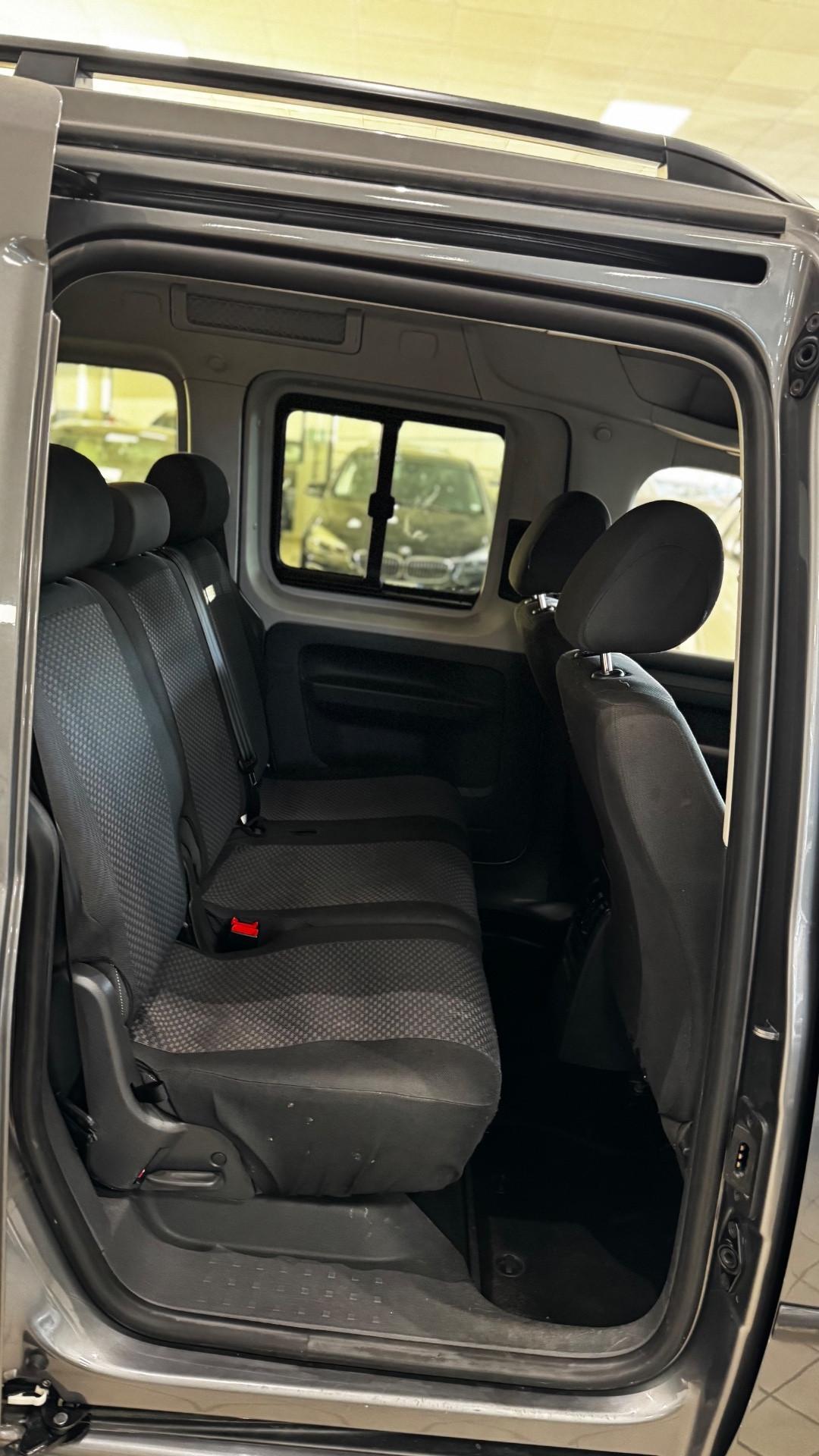 Volkswagen Caddy 2.0 Ecofuel 5p. Highline