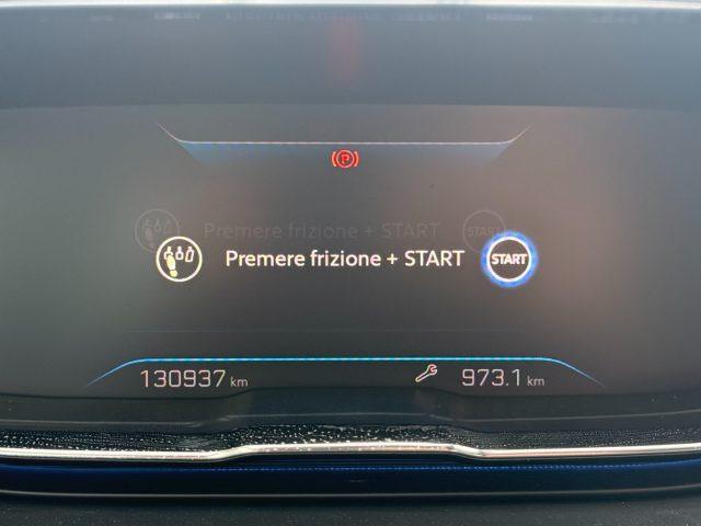 PEUGEOT 3008 BlueHDi 130 S&S Business